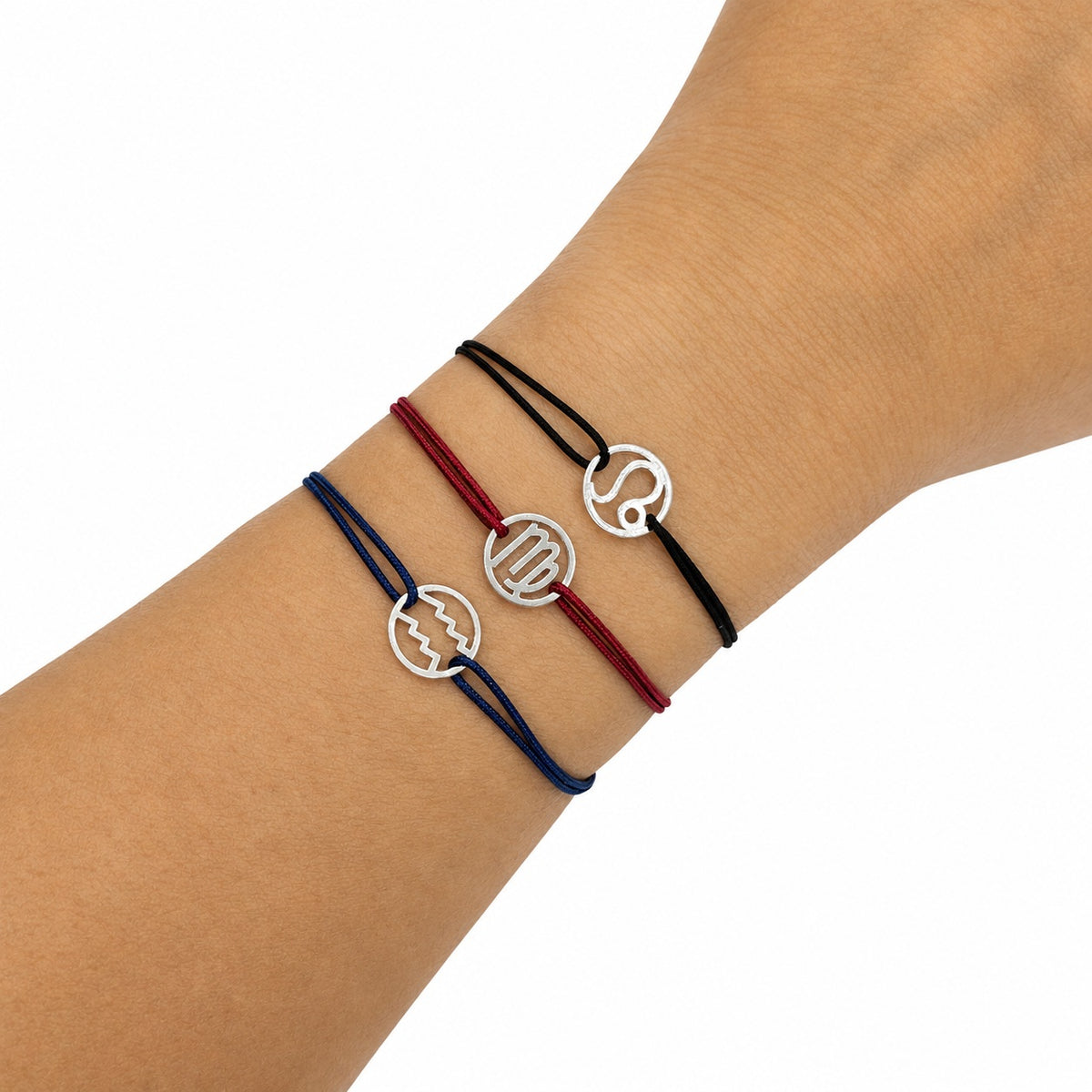 Stoffarmbänder mit Sternzeichen Symbolen aus Silber
